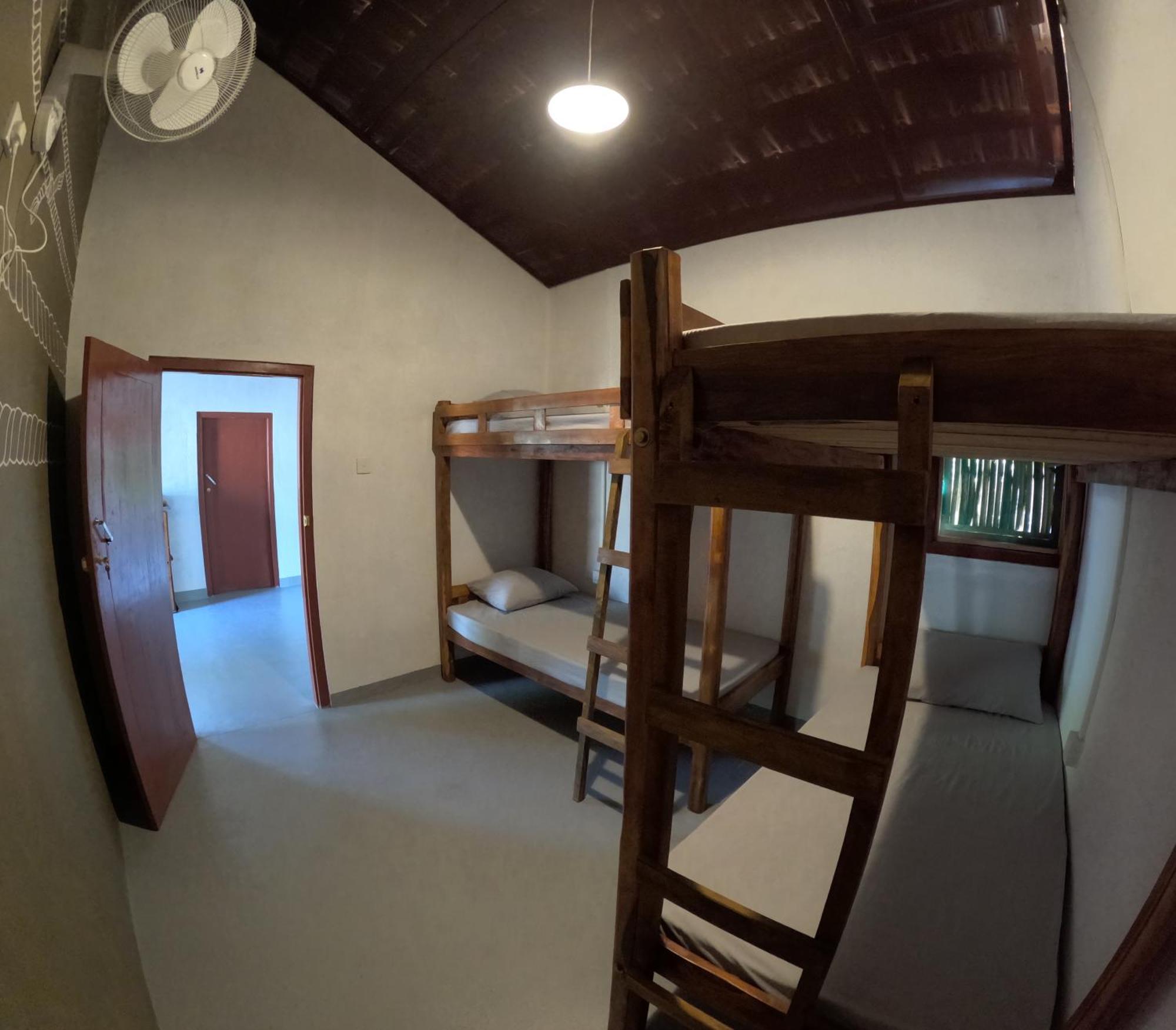 C U Hostel تريكونامالاي المظهر الخارجي الصورة